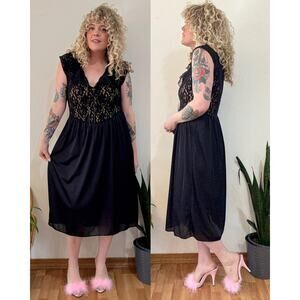 80s Black Lace Sleep Dress